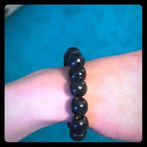 Black simple beaded bracelet